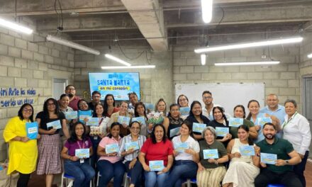 Pro Santa Marta Vital lidera transferencia de conocimiento a 86 docentes para llevar a las aulas la cartilla ‘Santa Marta en mi corazón’