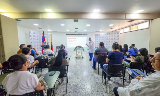HUJMB fortalece la detección precoz de la hemorragia postparto para una maternidad más segura