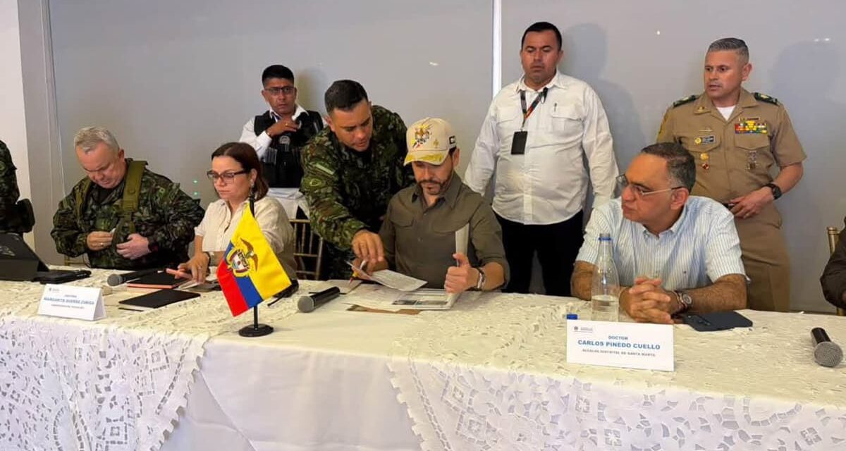 Con el presidente De La Espriella a la cabeza, autoridades se la juegan por una Santa Marta en normalidad
