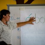 El Gobierno Nacional beneficia a más de 49.000 jóvenes y adultos mayores a través de estrategias de alfabetización