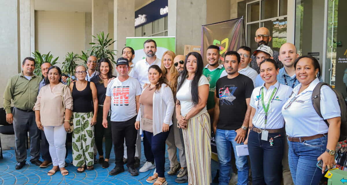 Cámara de Comercio entregó activos productivos a 20 unidades de negocio afectadas por el pasado frente frío