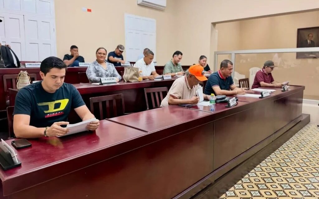 ¡Se prendió el Concejo de Ciénaga! Vicepresidentes denuncian al presidente Rodrigo Auque por ‘Dictadura’ y piden suspender extras del Alcalde