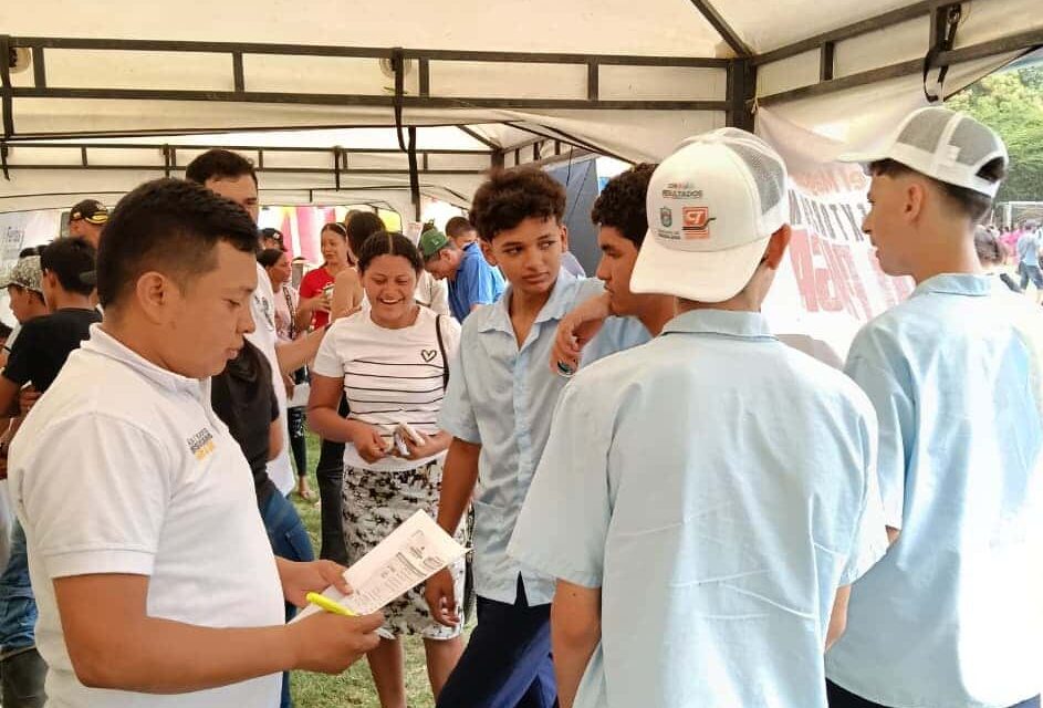 Gobernación brinda oportunidades de educación superior a jóvenes de la ruralidad Samaria