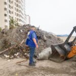 Lluvias, pero más la falta de cultura ambiental afecta a la Playa Los Cocos