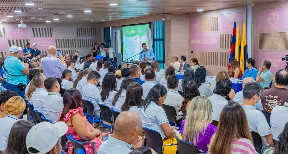FilSMar inició invitando a leer más y acudir a las bases de la educación