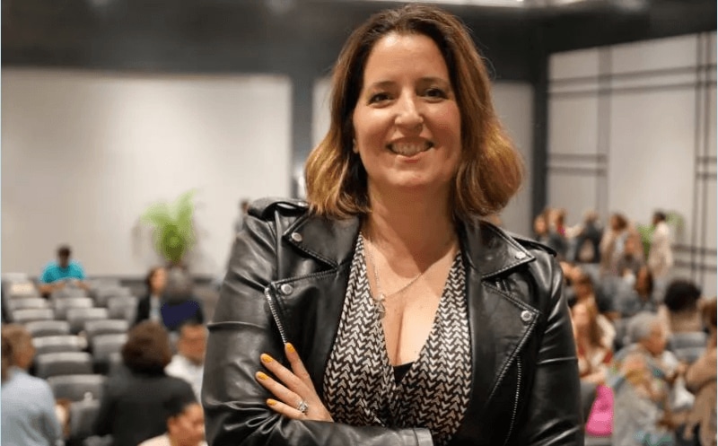 Escritora argentina Agustina Bazterrica llega a Santa Marta para encuentro convocado por UNIMAGDALENA y Librería Café de Pombo