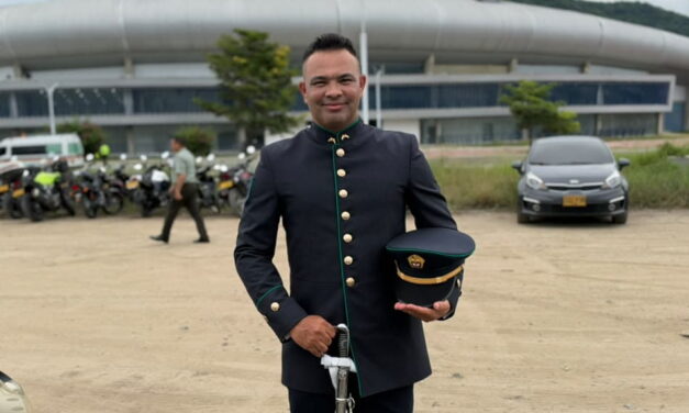 Un hijo de El Retén entre los 600 uniformados de la ceremonia de ascenso de la Policía Nacional