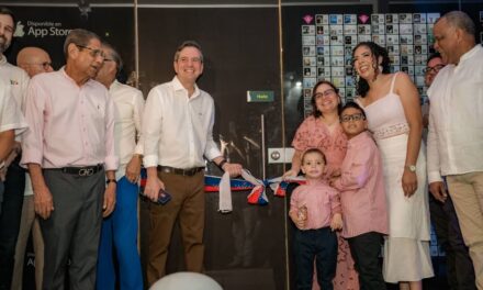 Ante gremios Margarita Guerra inauguró ‘La Casa del Libro Total’: se integra cultura, servicios tributarios y talento