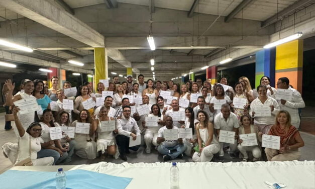Cien líderes sociales de Santa Marta culminan diplomado en Convivencia y Gestión de Paz